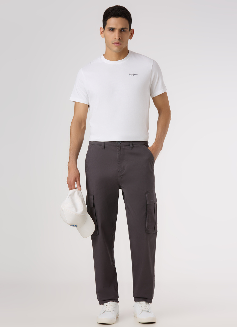 Men Grey Mid Rise Straight Fit Cargo Pants, , large image number 0