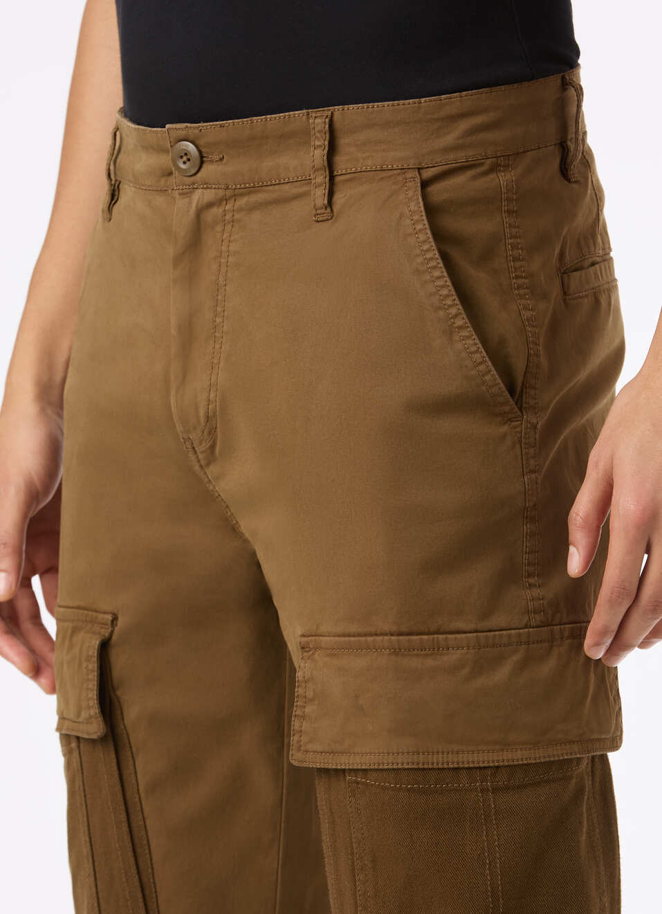 Men Brown Overdyed Mid Rise Utility Stretch Cargo Pants, , large image number 4