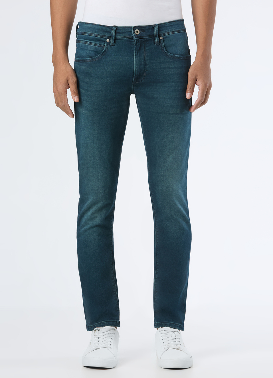 Men Green Low Rise Slim Fit Tapered Leg Stretchable Jeans, , large image number 1