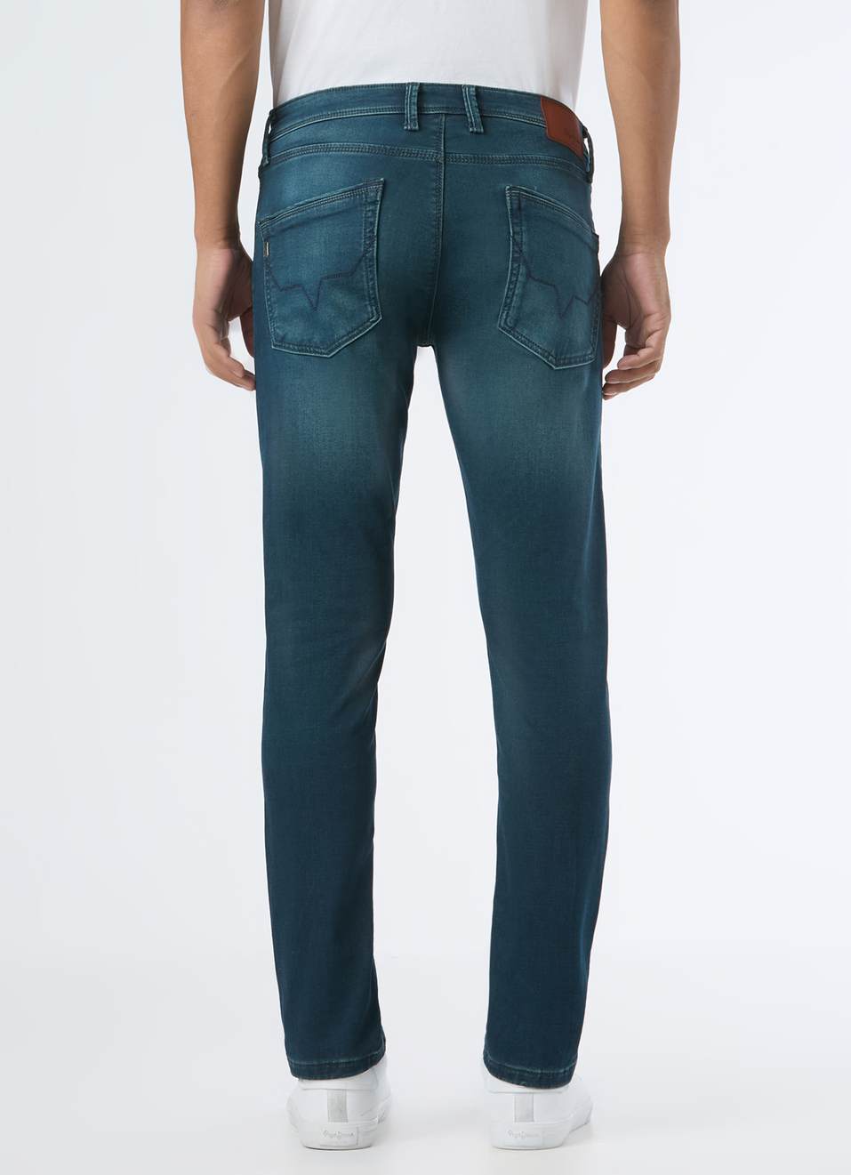 Men Green Low Rise Slim Fit Tapered Leg Stretchable Jeans, , large image number 2