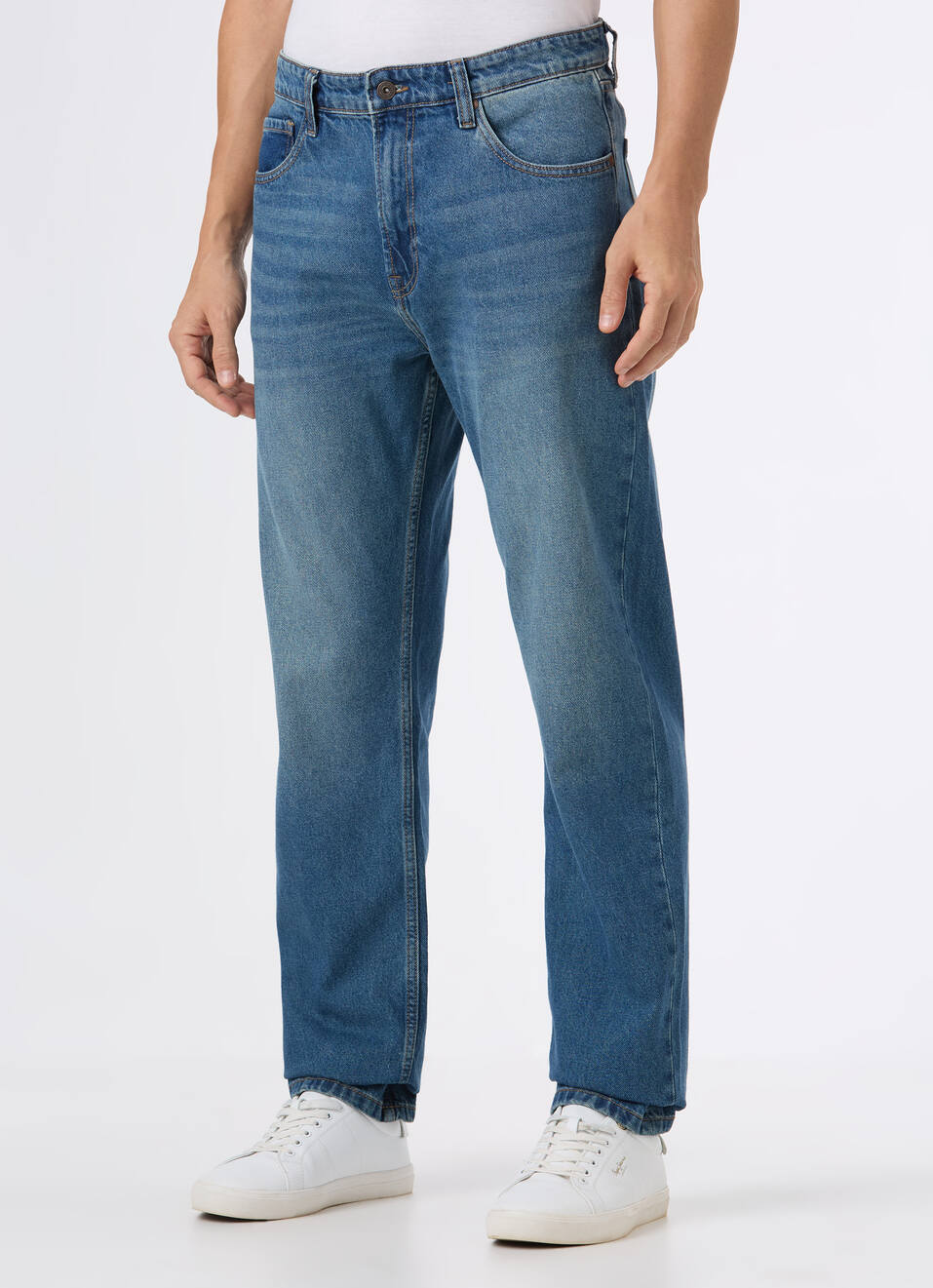 Men Blue Mid Rise Loose Fit Jeans, , large image number 3