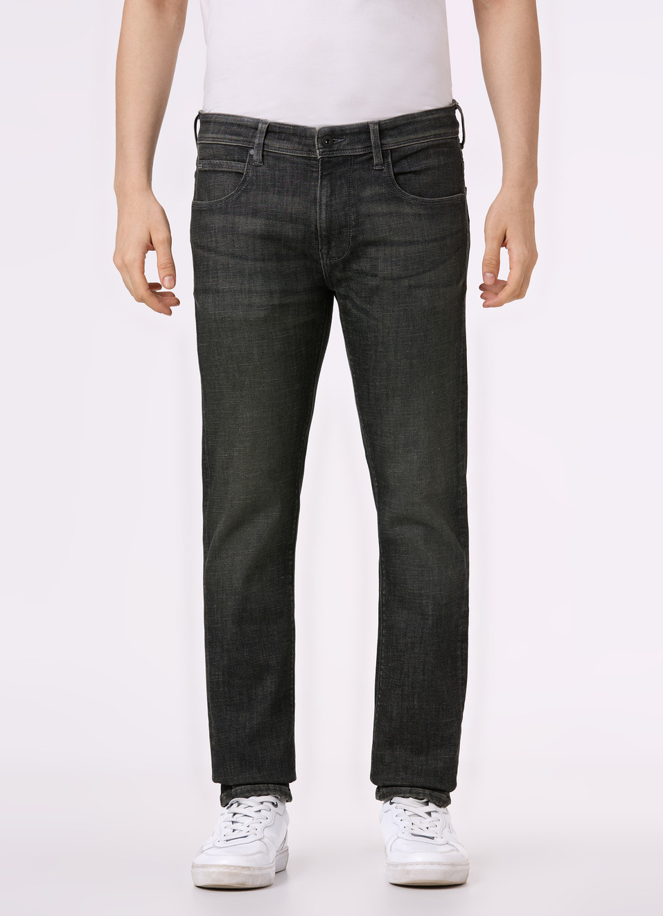 Men Black Low Rise Slim Fit Tapered Powerflex Jeans, , large image number 1