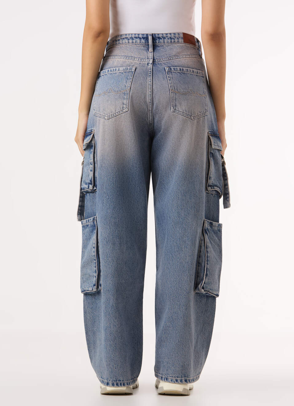 Women Blue High Rise Straight Fit Cargo Jeans, , large image number 2