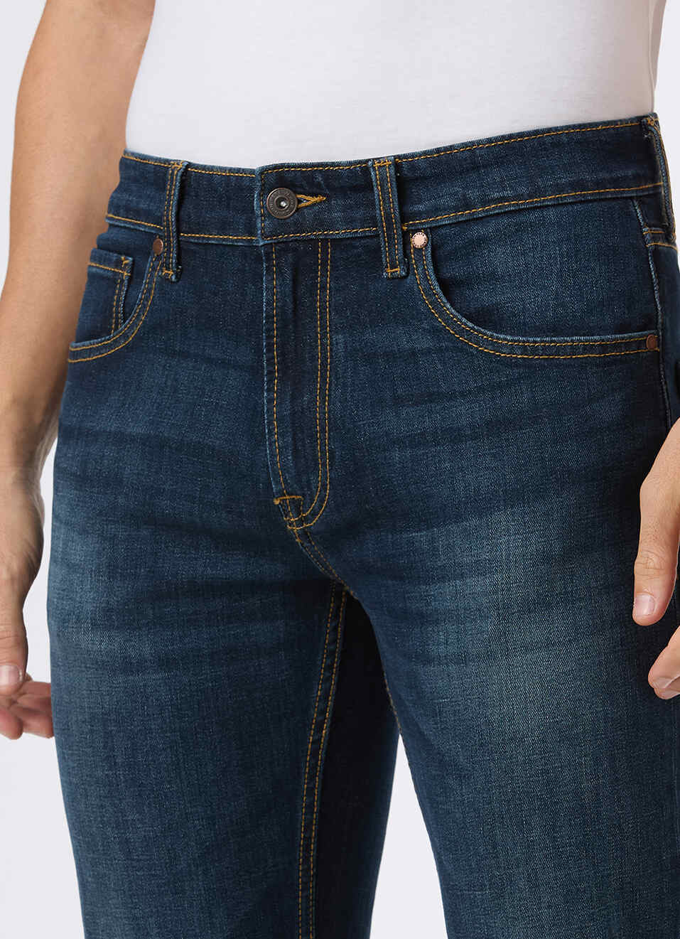 Men Blue Mid Rise Straight Fit Stretchable Jeans, , large image number 4
