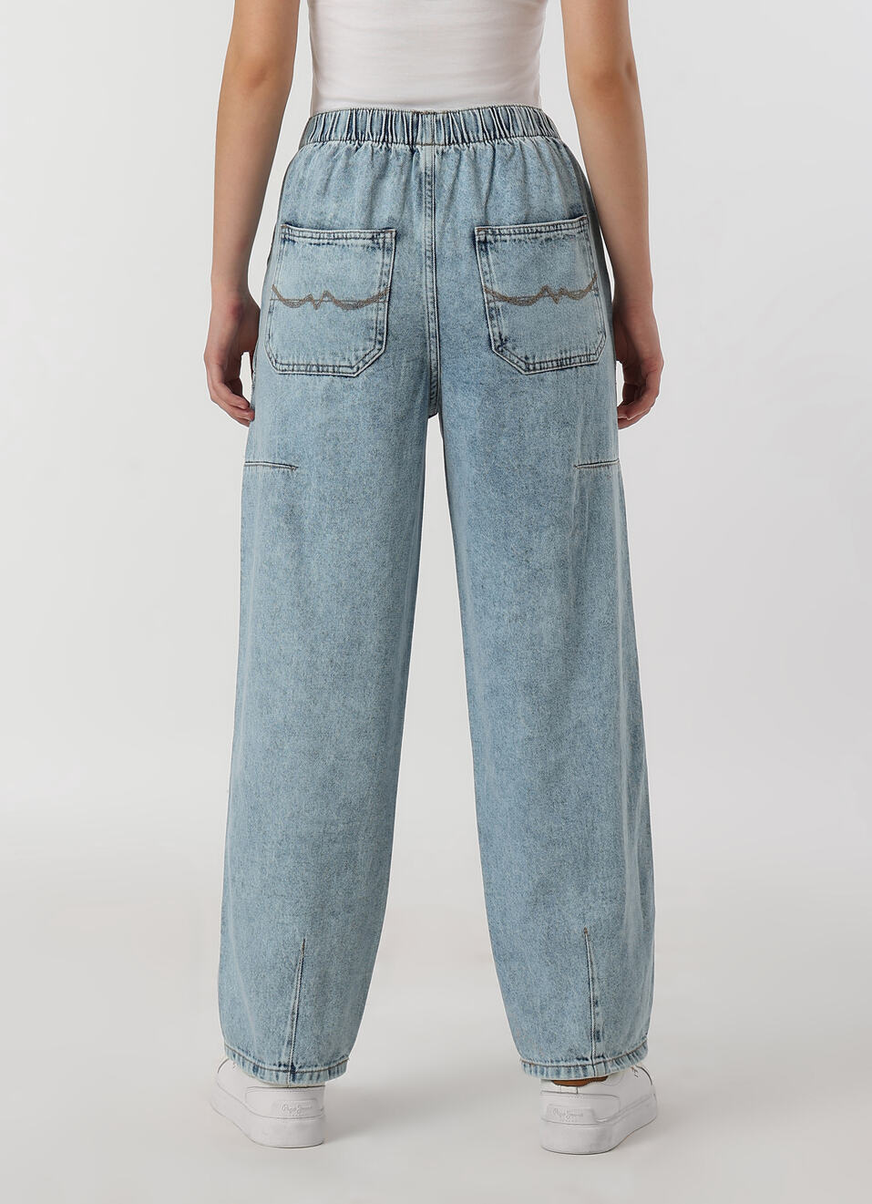 Women Light Blue High Rise Barrel Fit Jeans, , large image number 2