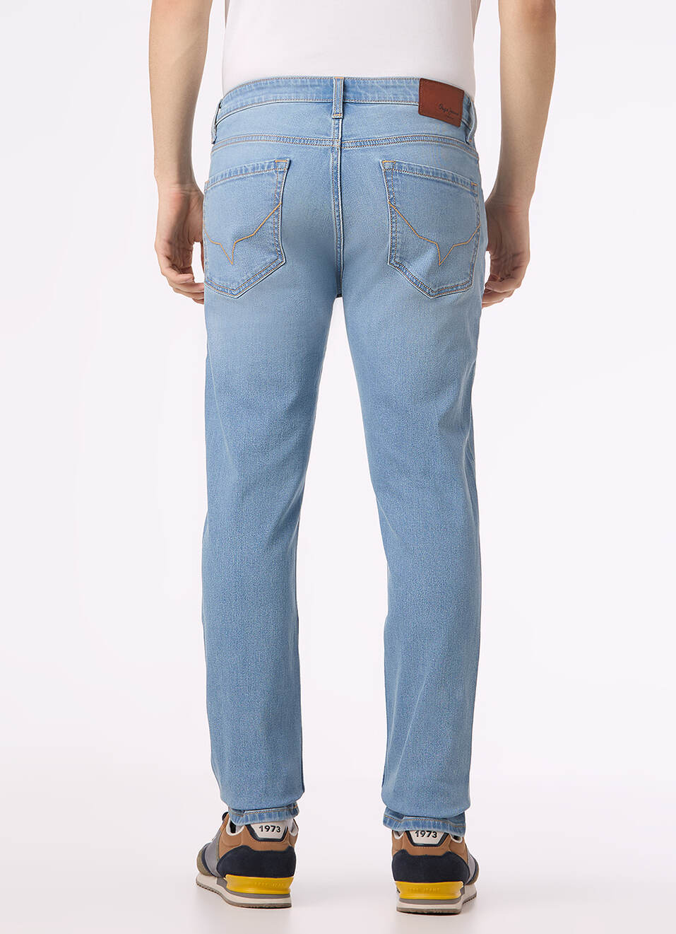 Men Light Blue Low Rise Slim Fit Tapered Stretchable Jeans, , large image number 3