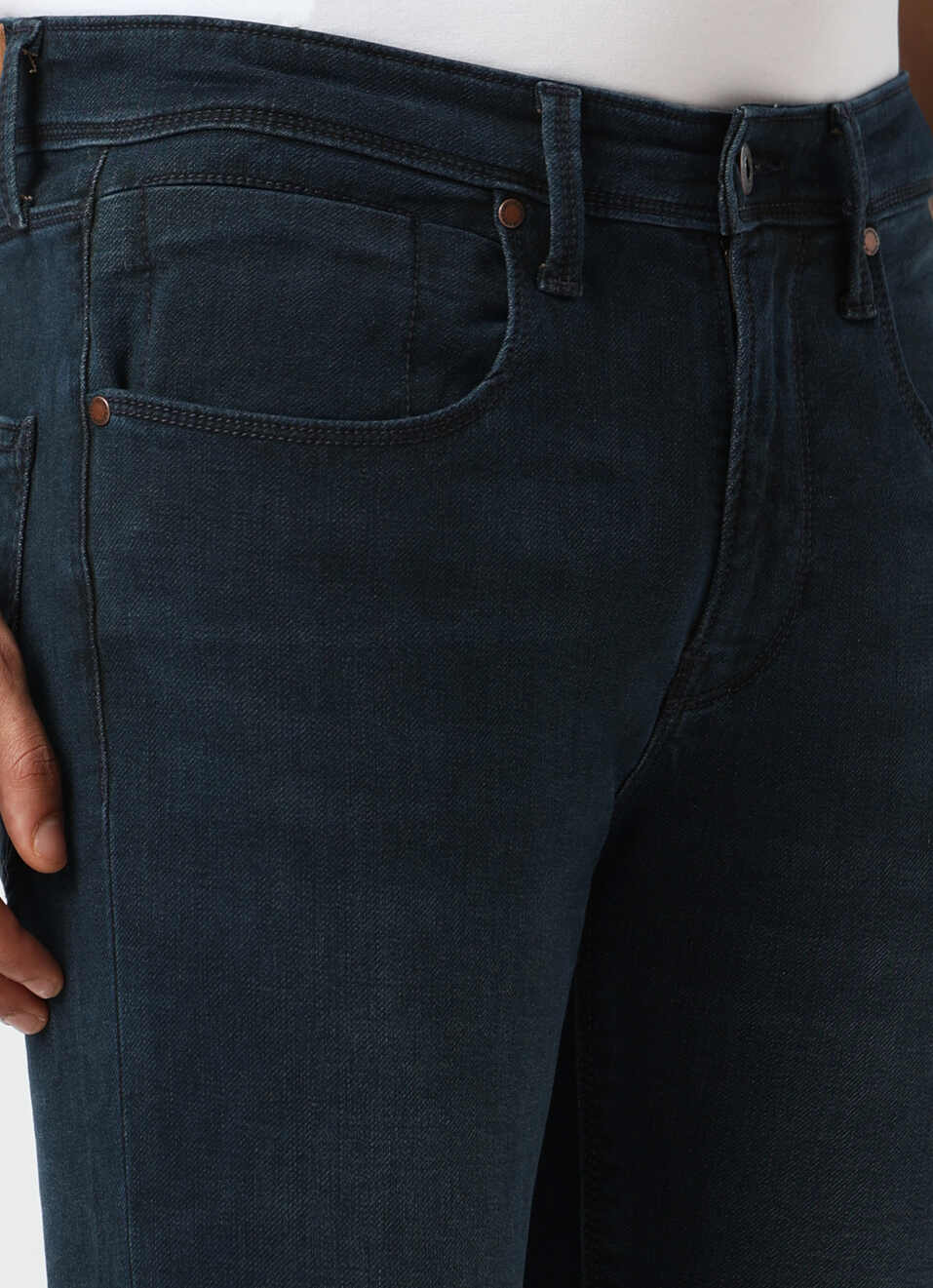 Men Dark Blue Low Rise Slim Fit Stretchable Jeans, , large image number 4