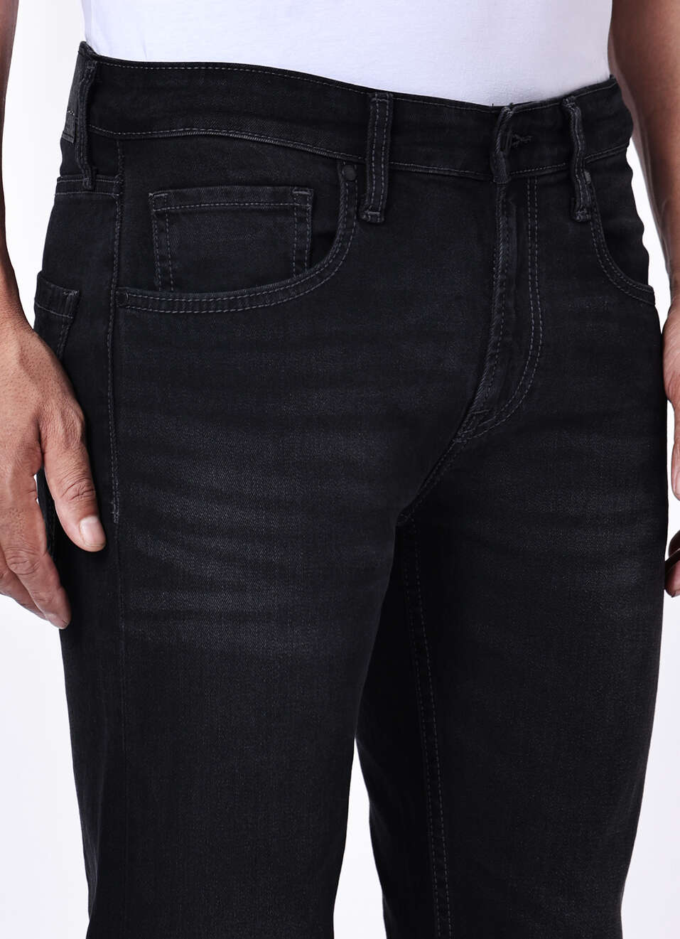 Men Black Mid Rise Slim Fit Stretchable Jeans, , large image number 4