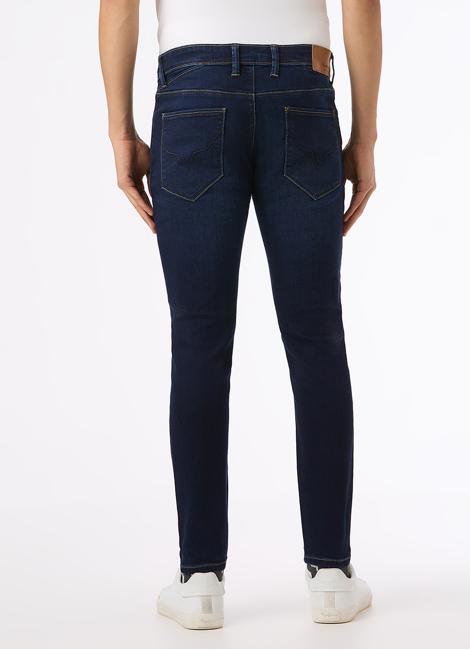 Men Black Mid Rise Skinny Fit Powerflex Jeans, , large image number 4