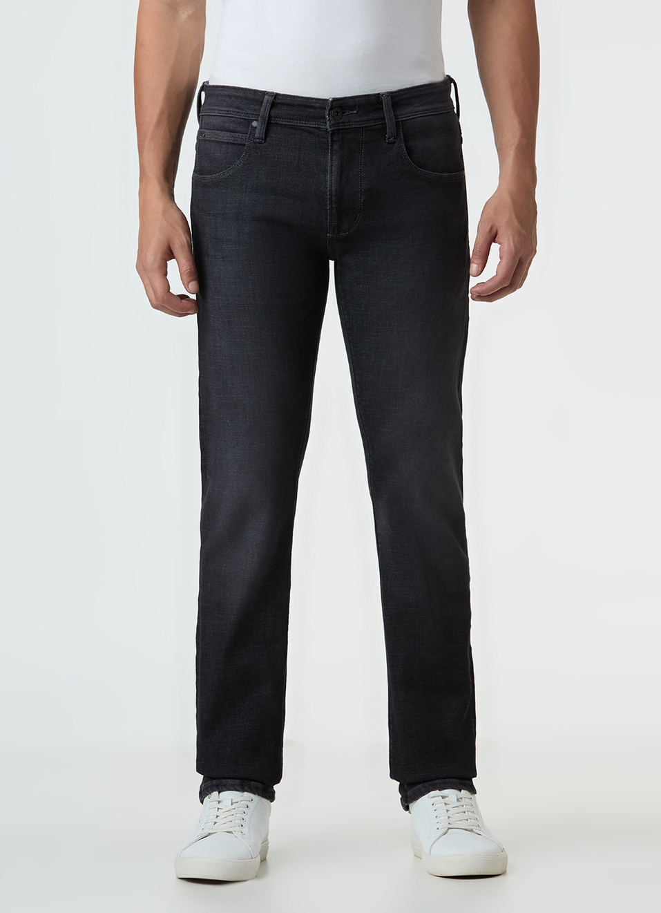 Men Black Mid Rise Slim Fit Stretchable Jeans, , large image number 5