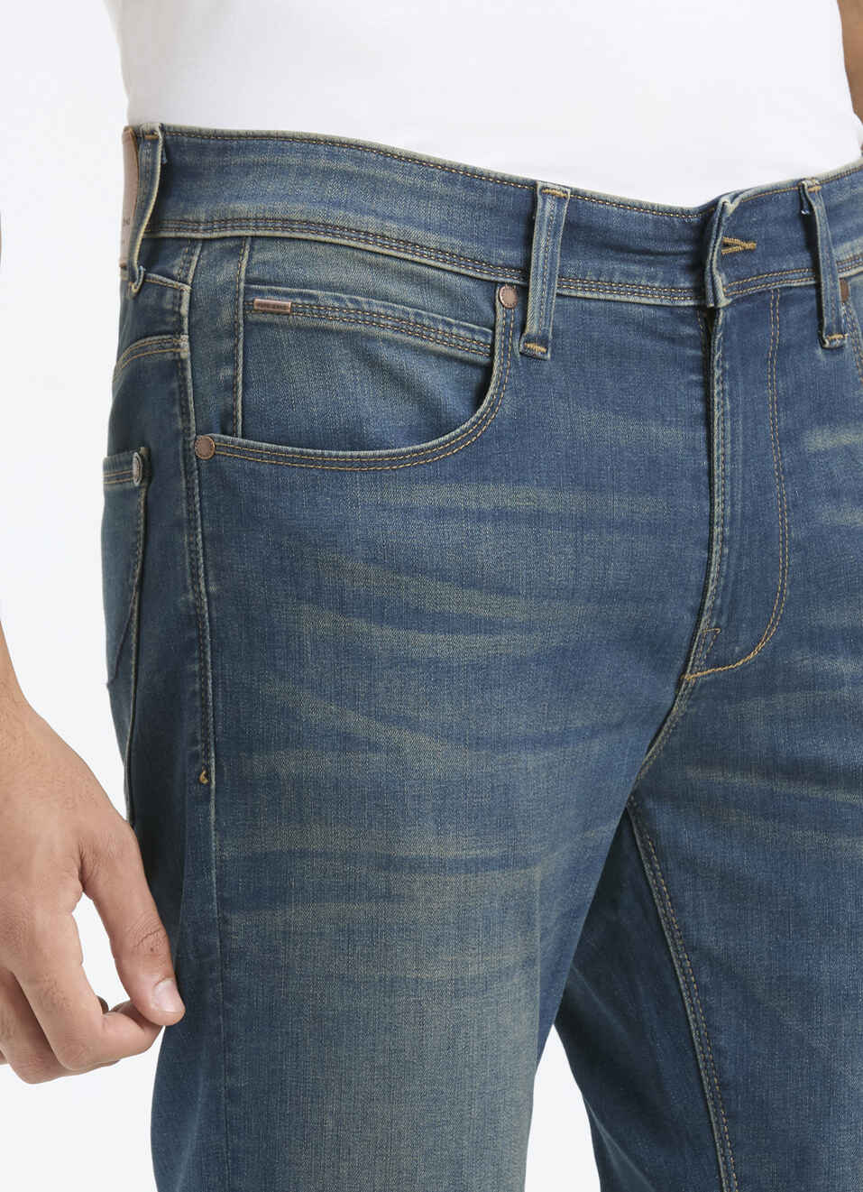 Men Blue Low Rise Slim Fit Tapered Powerflex Jeans, , large image number 4