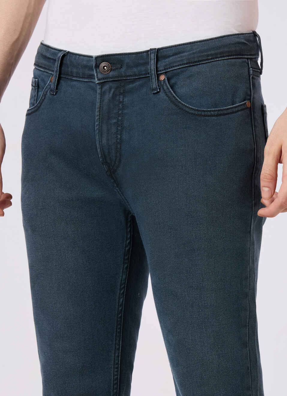 Men Blue Skinny Fit Ankle-length Stretchable Jeans, , large image number 4