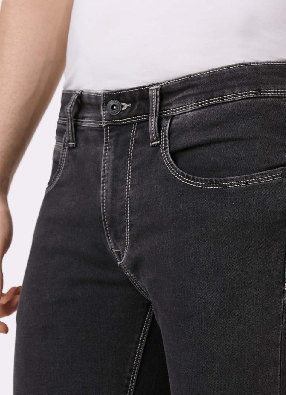 Men Black Mid Rise Slim Fit Gymindigo Jeans, , large image number 4