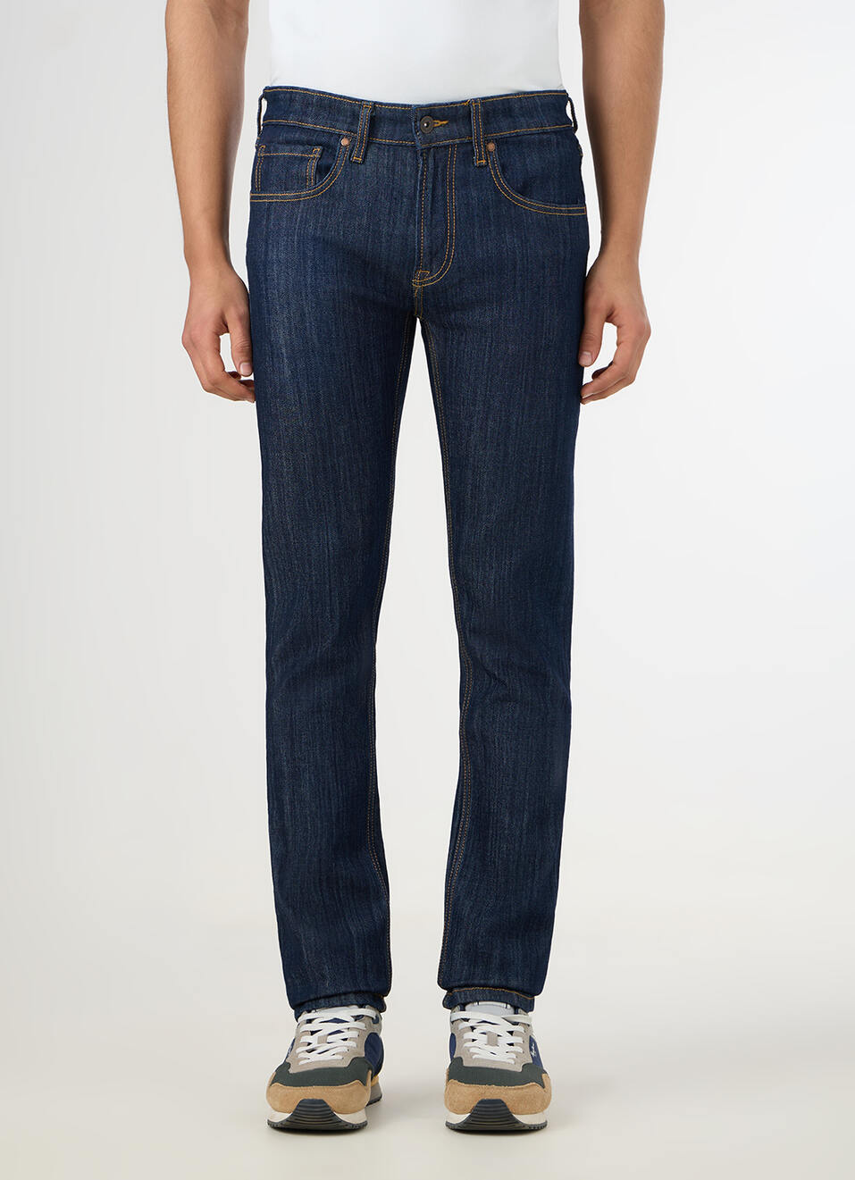 Men Black Slim Fit Mid Rise Jeans, , large image number 2