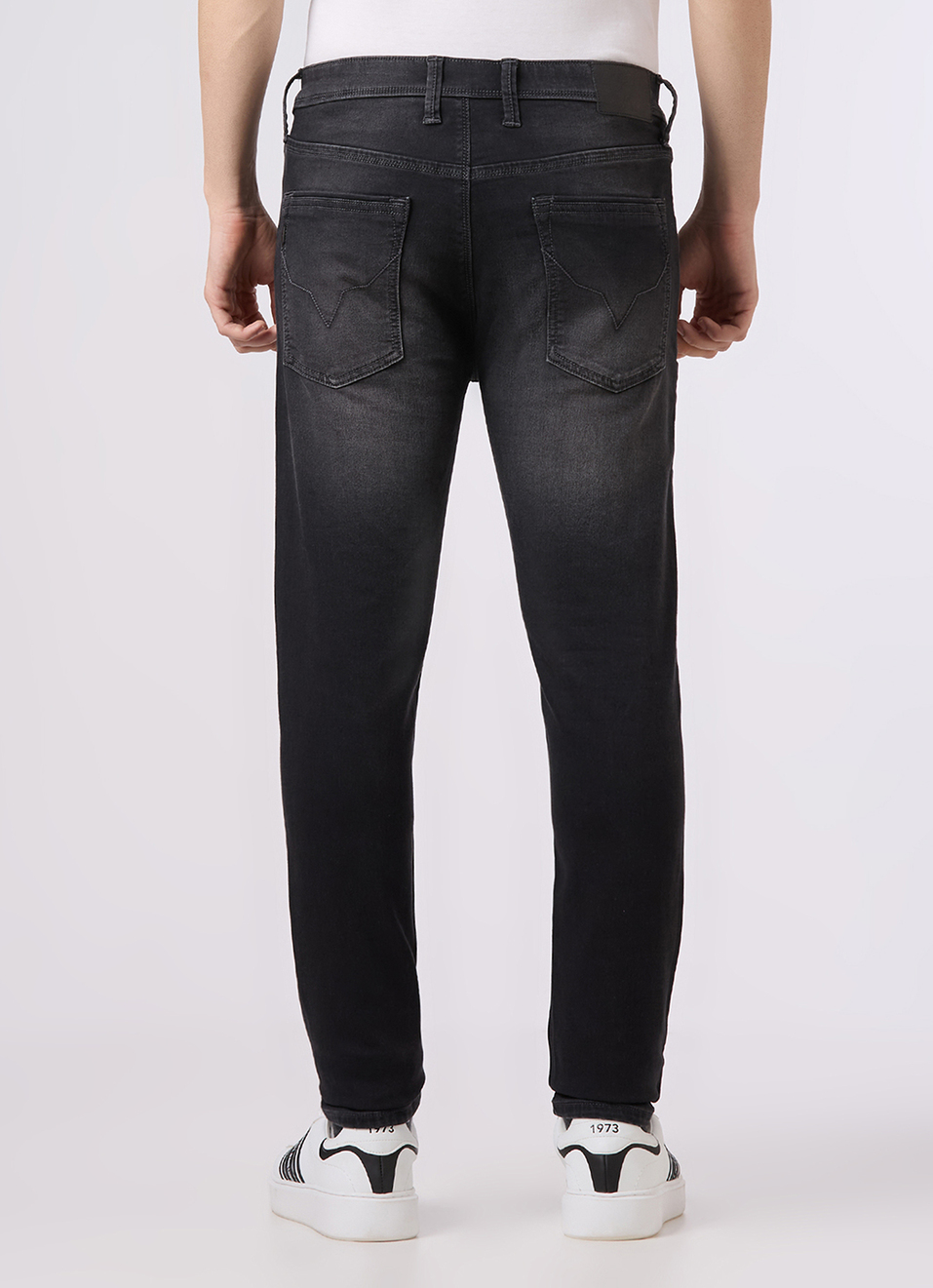 Men Black Mid Rise Slim Fit Gymindigo Jeans, , large image number 4