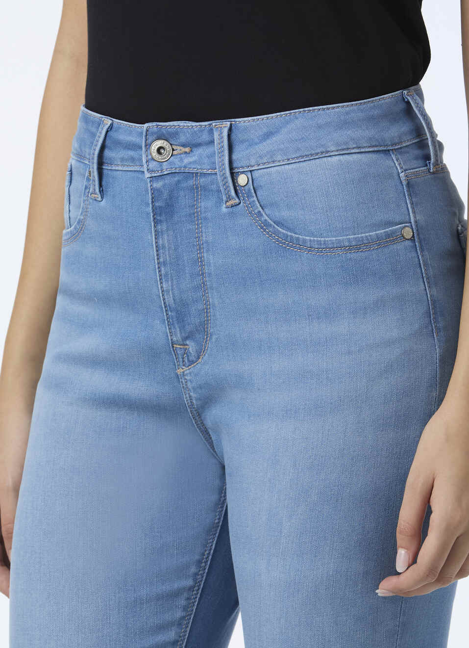 Women Light Blue High Rise Skinny Fit Powerflex Jeans, , large image number 4