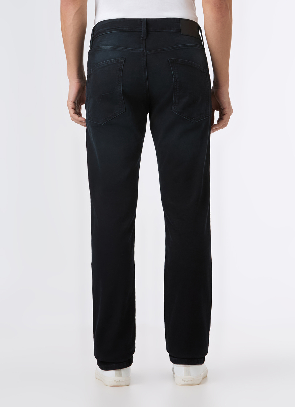 Men Black Mid Rise Straight Fit Jeans, , large image number 2