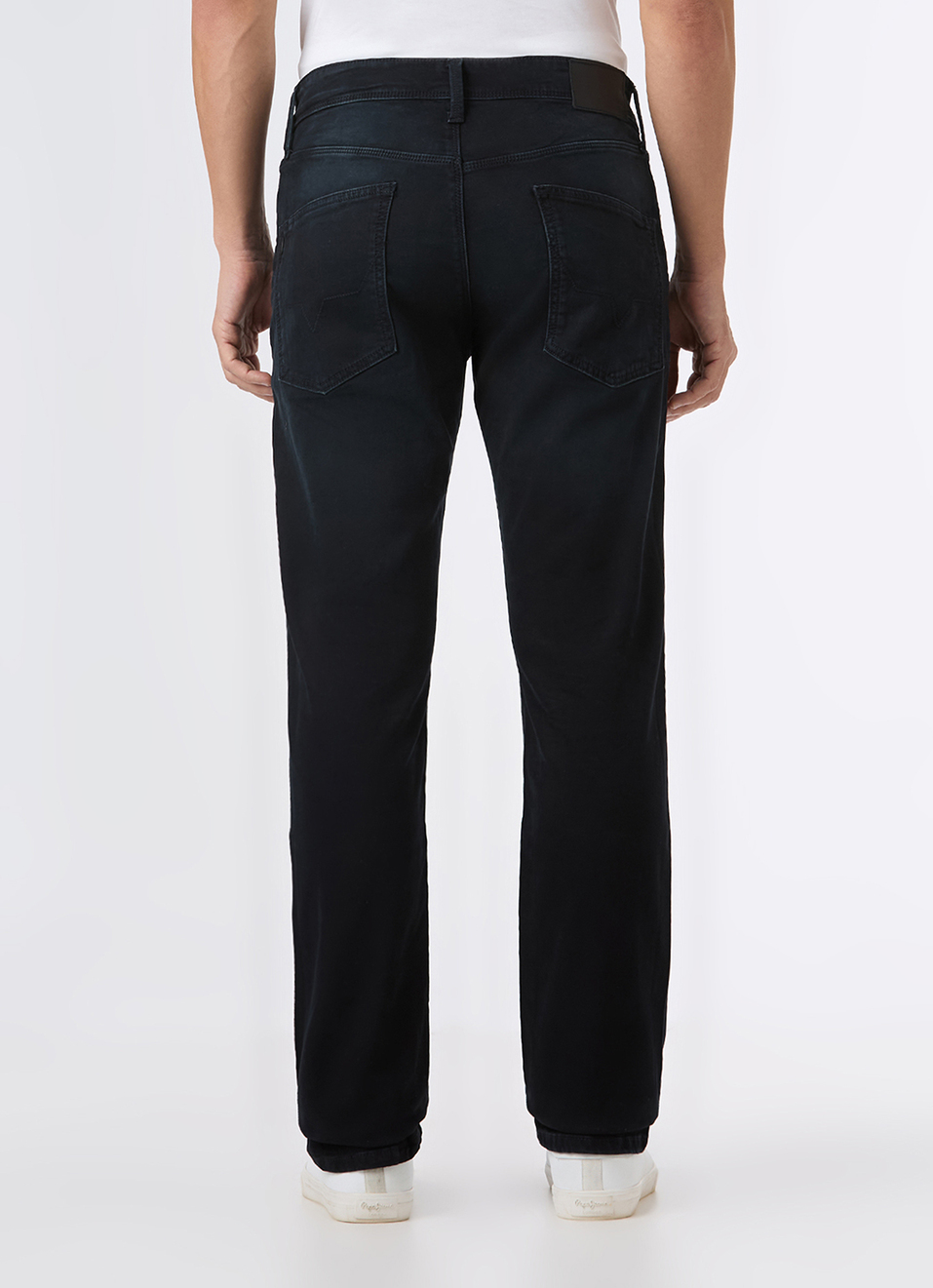 Men Black Mid Rise Straight Fit Jeans, , large image number 4