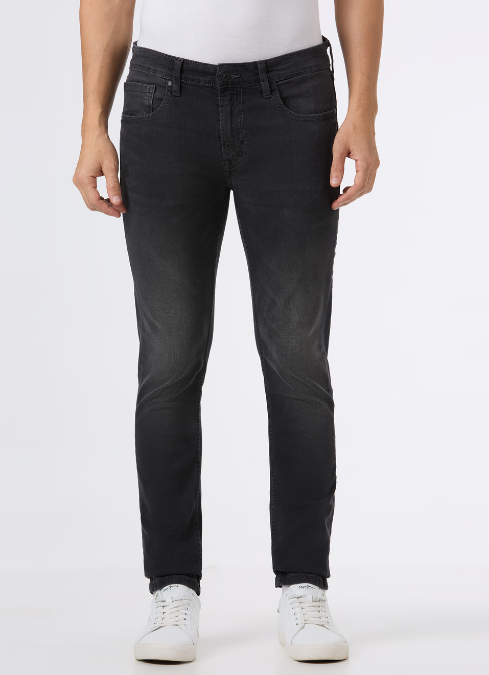 Men Washed Black Slim Fit Tapered Stretchable Jeans, , large image number 1
