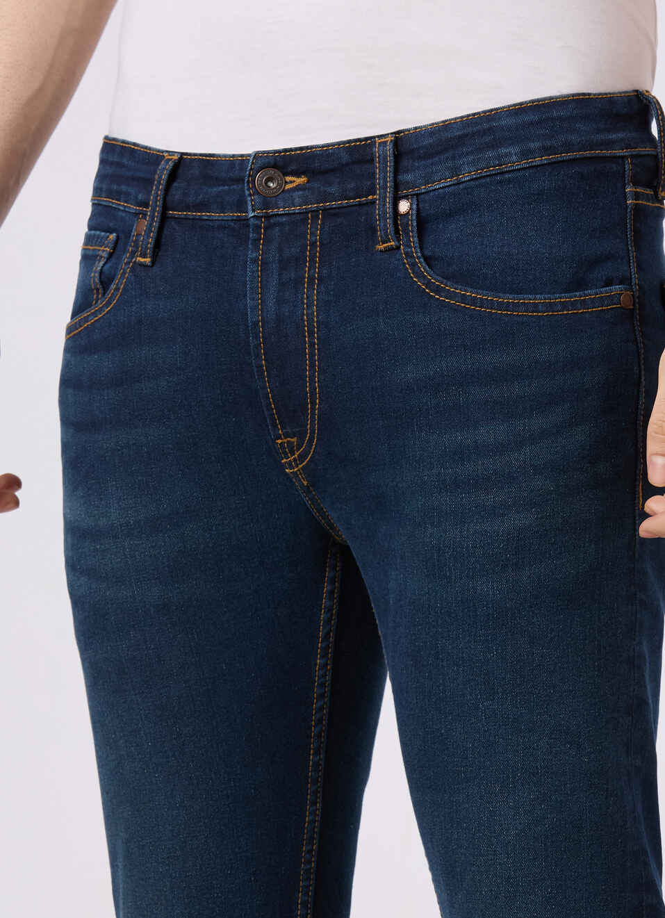 Men Blue Low Rise Slim Fit Stretchable Jeans, , large image number 4