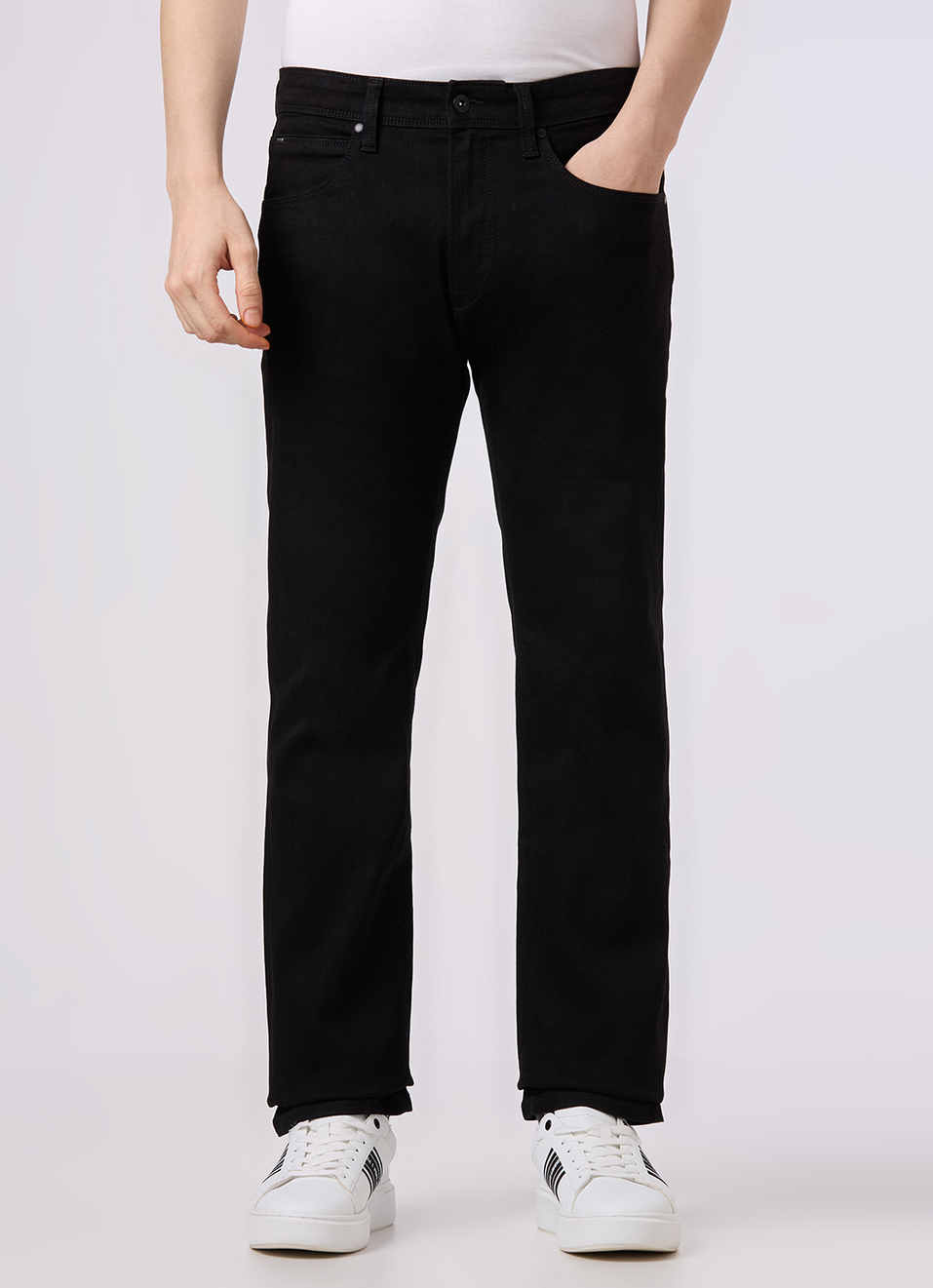 Men Black Mid Rise Straight Fit Powerflex Jeans, , large image number 2