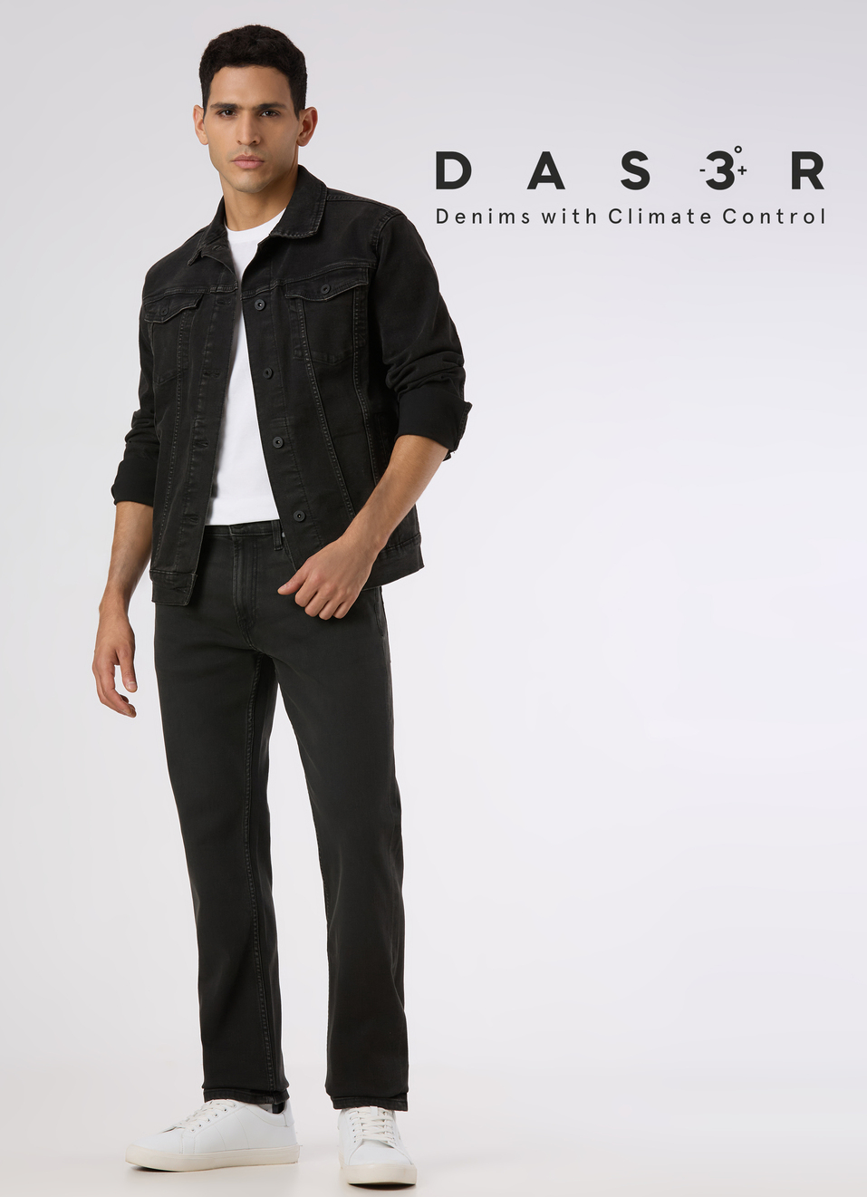 Men Black Mid Rise Straight Fit Stretchable Jeans, , large image number 0