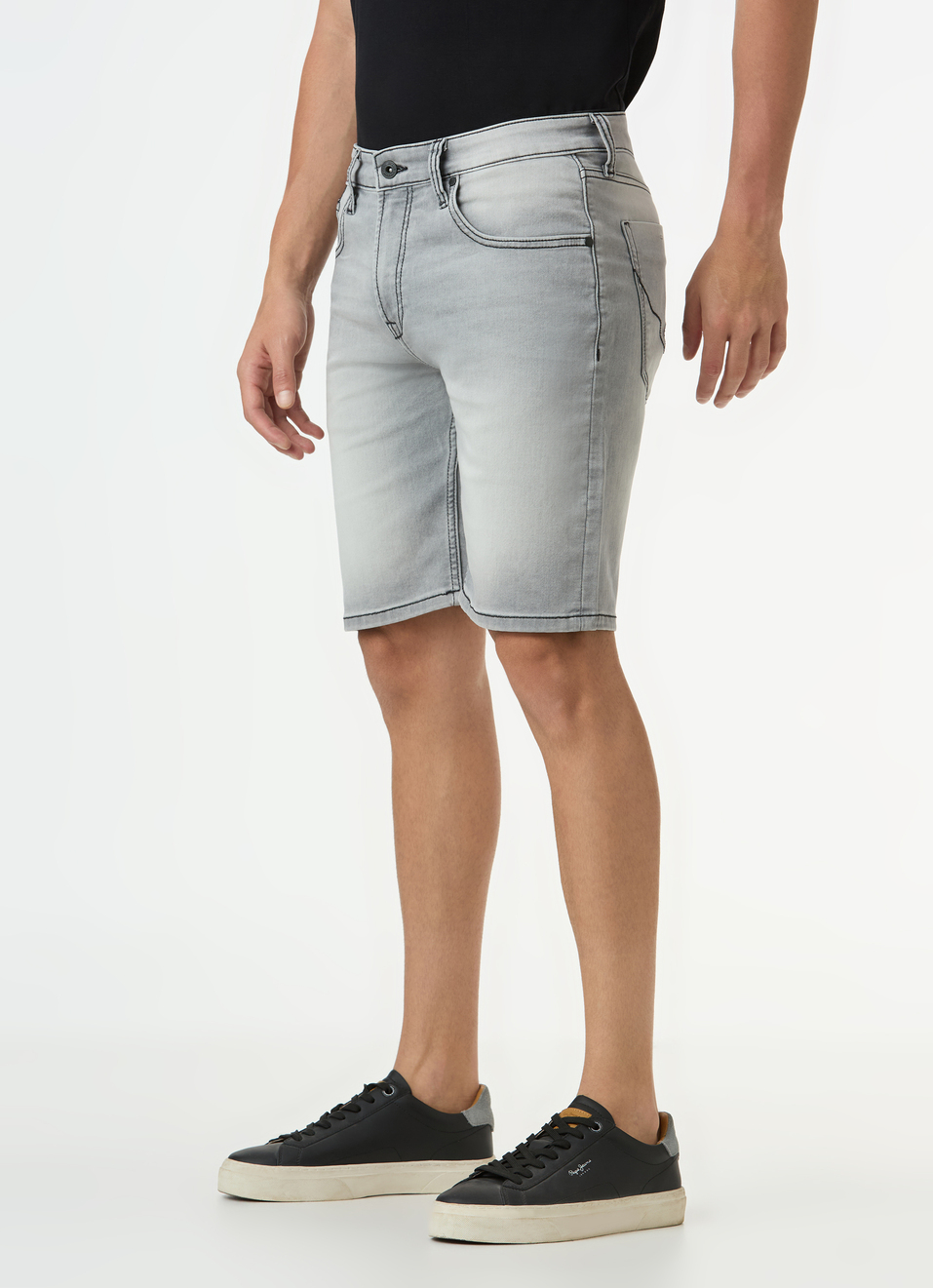 Men Grey Mid Rise Denim Shorts, , large image number 3