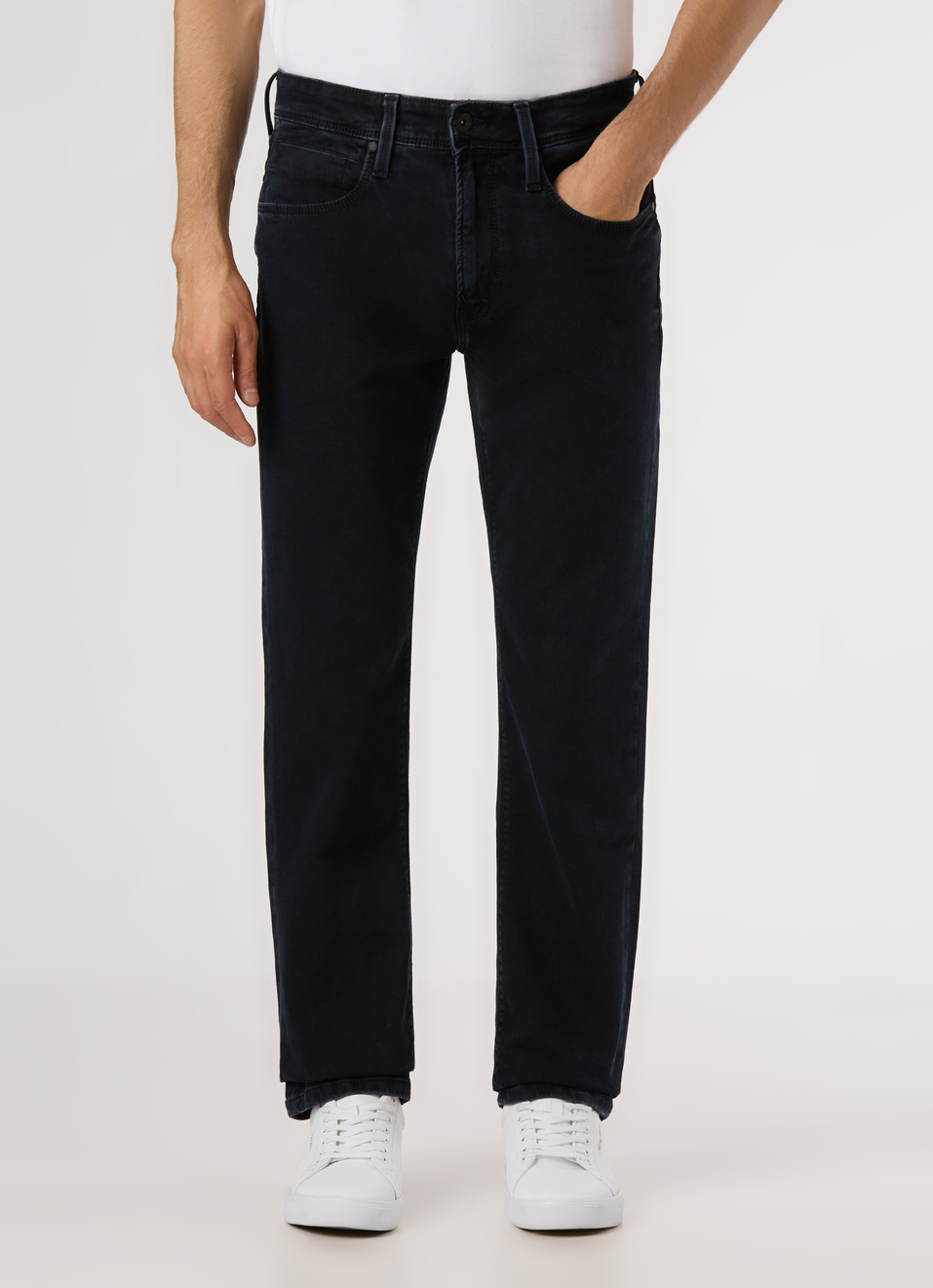 Men Black Mid Rise Straight Fit Stretchable Jeans, , large image number 1