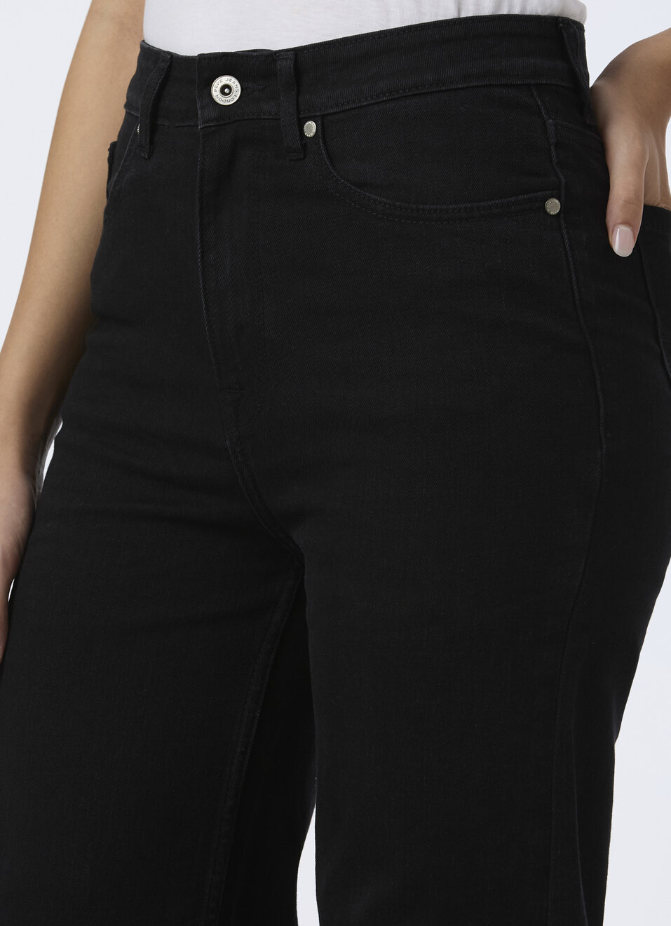 Women Black High Rise Wide Leg Stretchable Jeans, , large image number 4