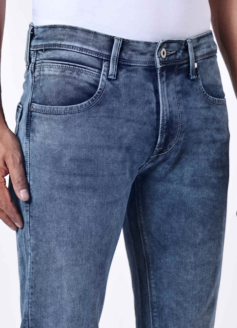 Men Mid Blue Rise Stretchable Straight Leg Jogger Jeans, , large image number 4