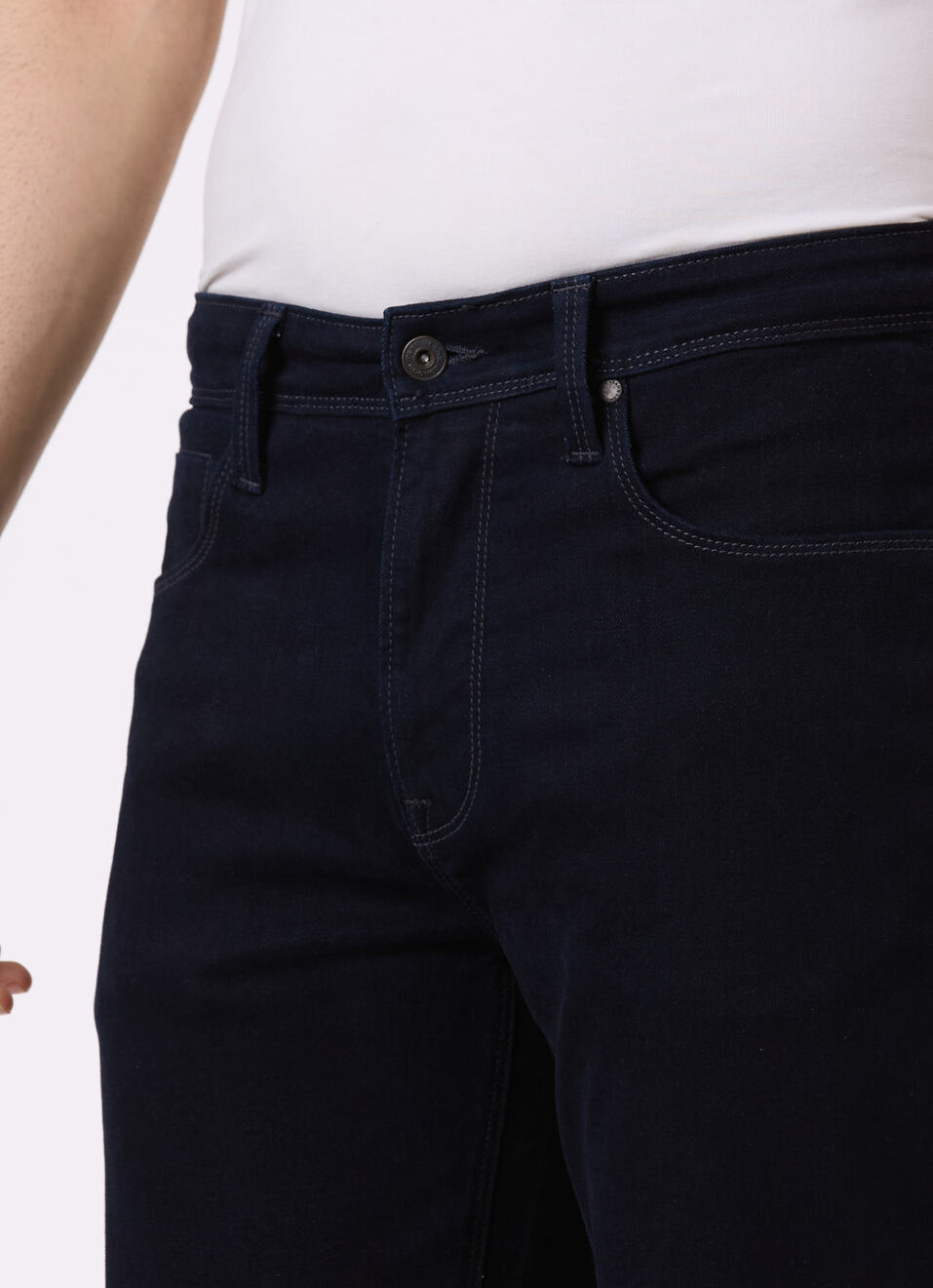 Men Dark Navy Straight Fit Stretchable Jeans, , large image number 4