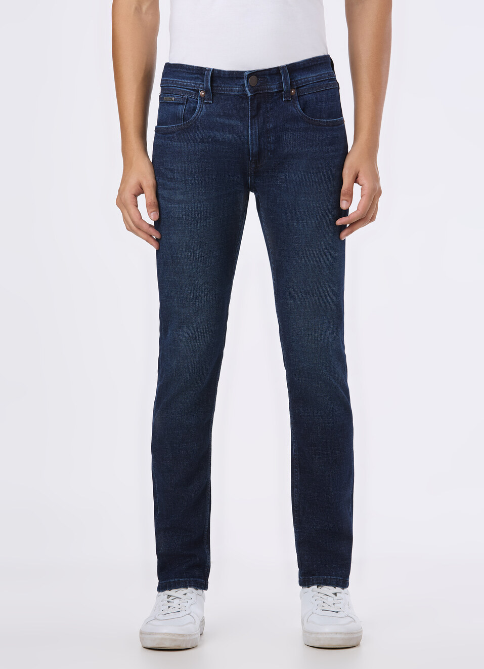 Men Blue Low Rise Slim Fit Tapered Stretchbale Jeans, , large image number 1