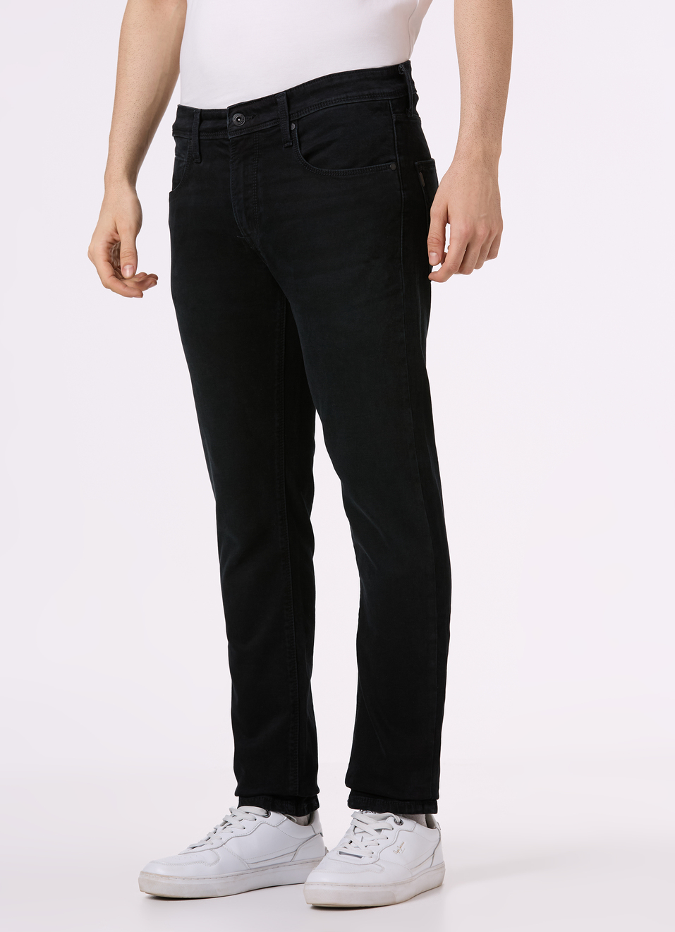 Men Black Low Rise Slim Fit Tapered Jeans, , large image number 3