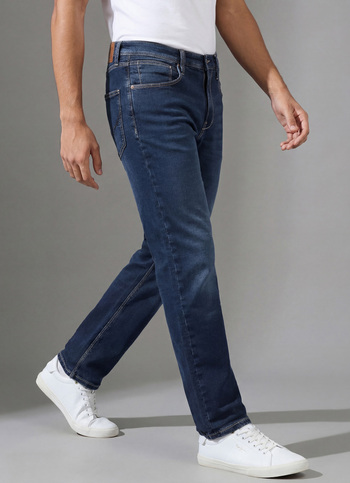 Men Blue Mid Rise Straight Fit Jeans