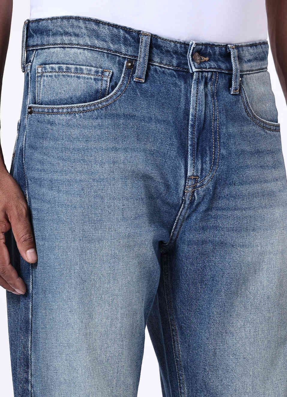 Men Blue Baggy Fit Mid Rise Tapered Leg Jeans, , large image number 4