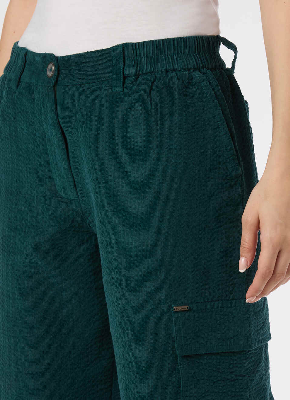 Women Green Mid Rise Relax Fit Cargo Pants, , large image number 4