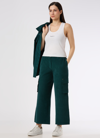 Women Green Mid Rise Relax Fit Cargo Pants