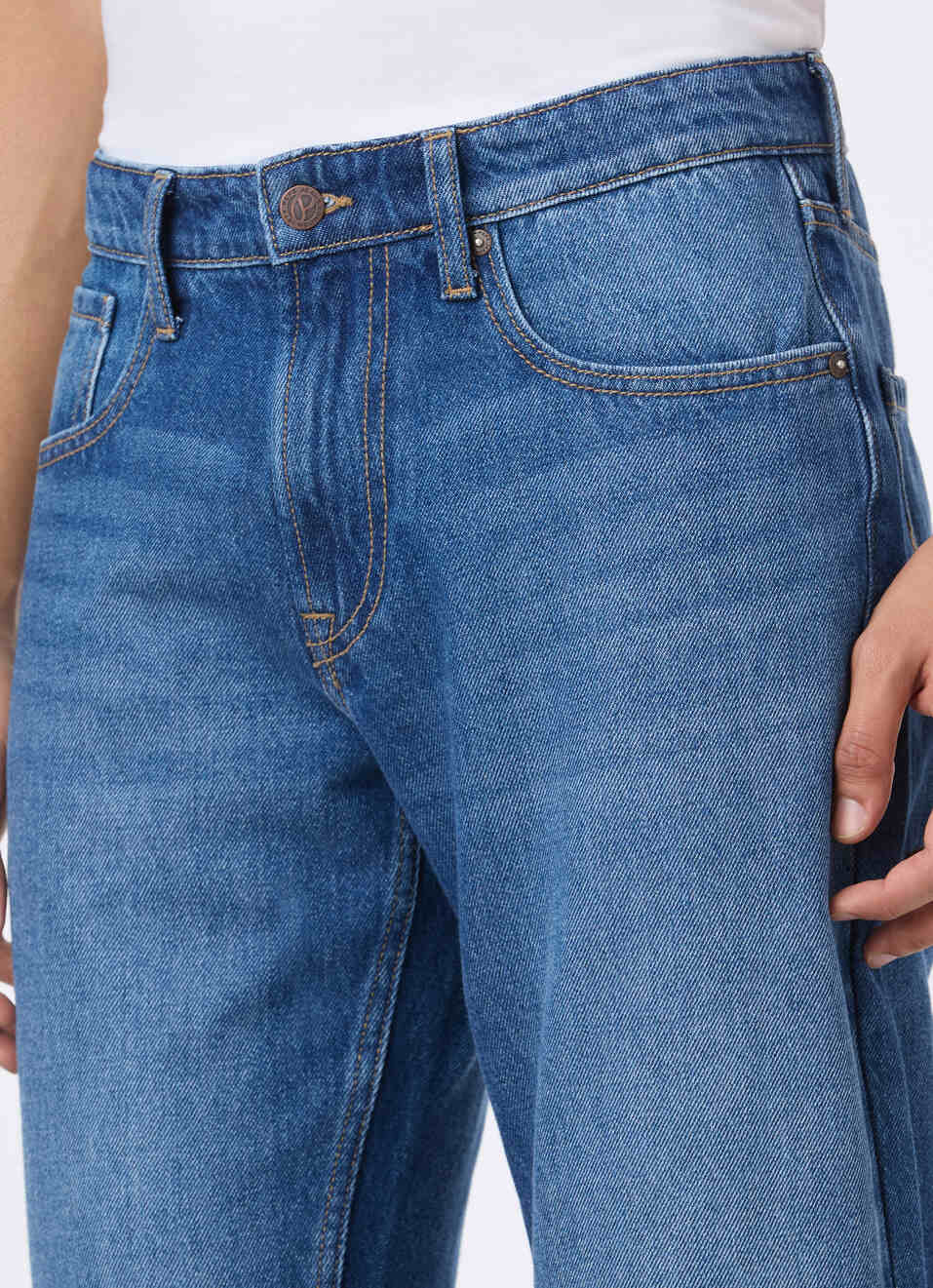 Men Mid Blue Mid Rise Straight Fit Jeans, , large image number 4