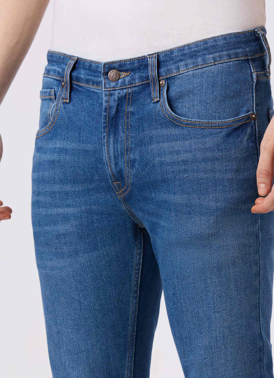 Men Blue Mid Rise Slim Fit Stretchable Jeans, , large image number 4