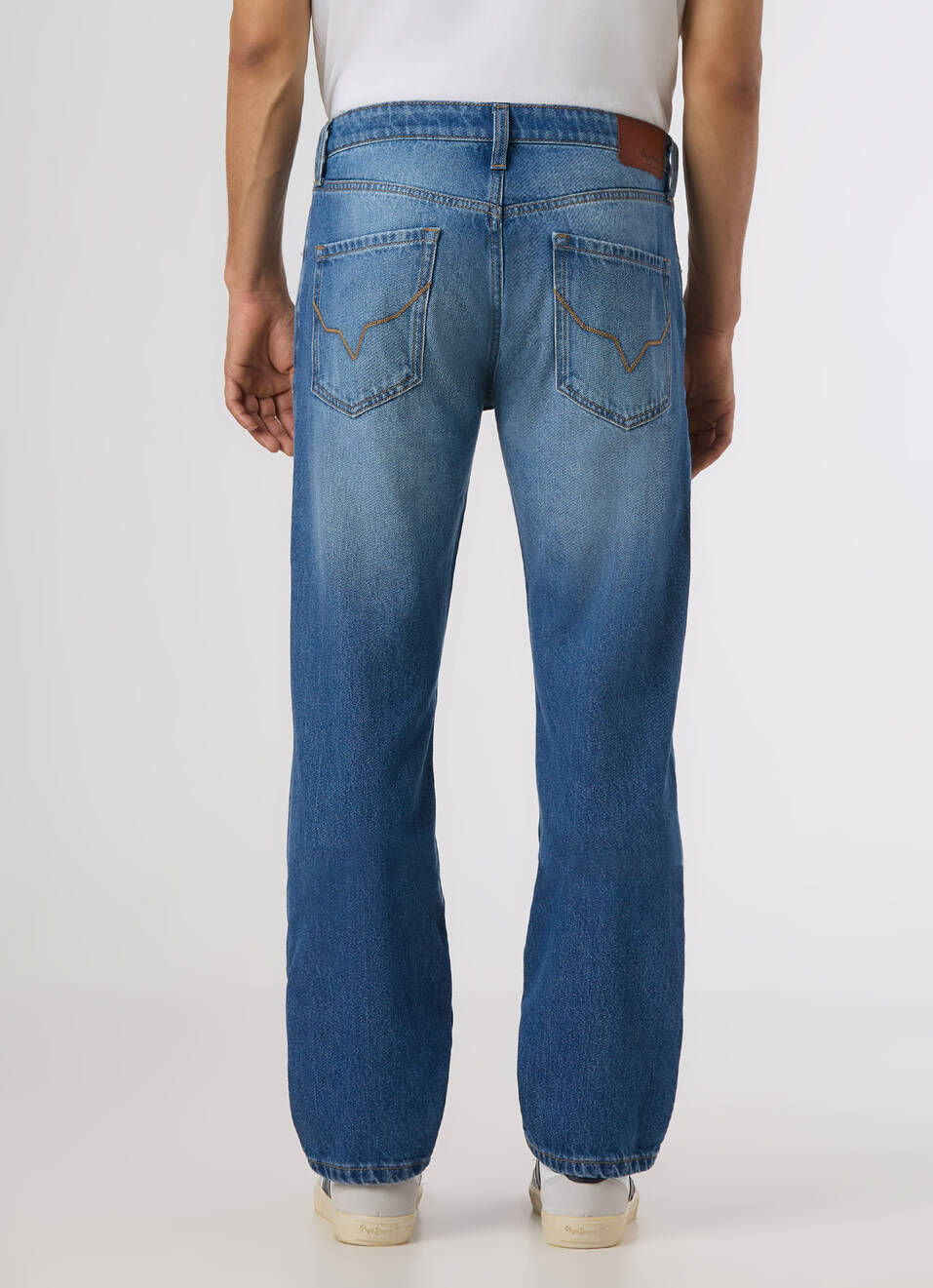 Men Light Blue Mid Rise Straight Fit Jeans, , large image number 2