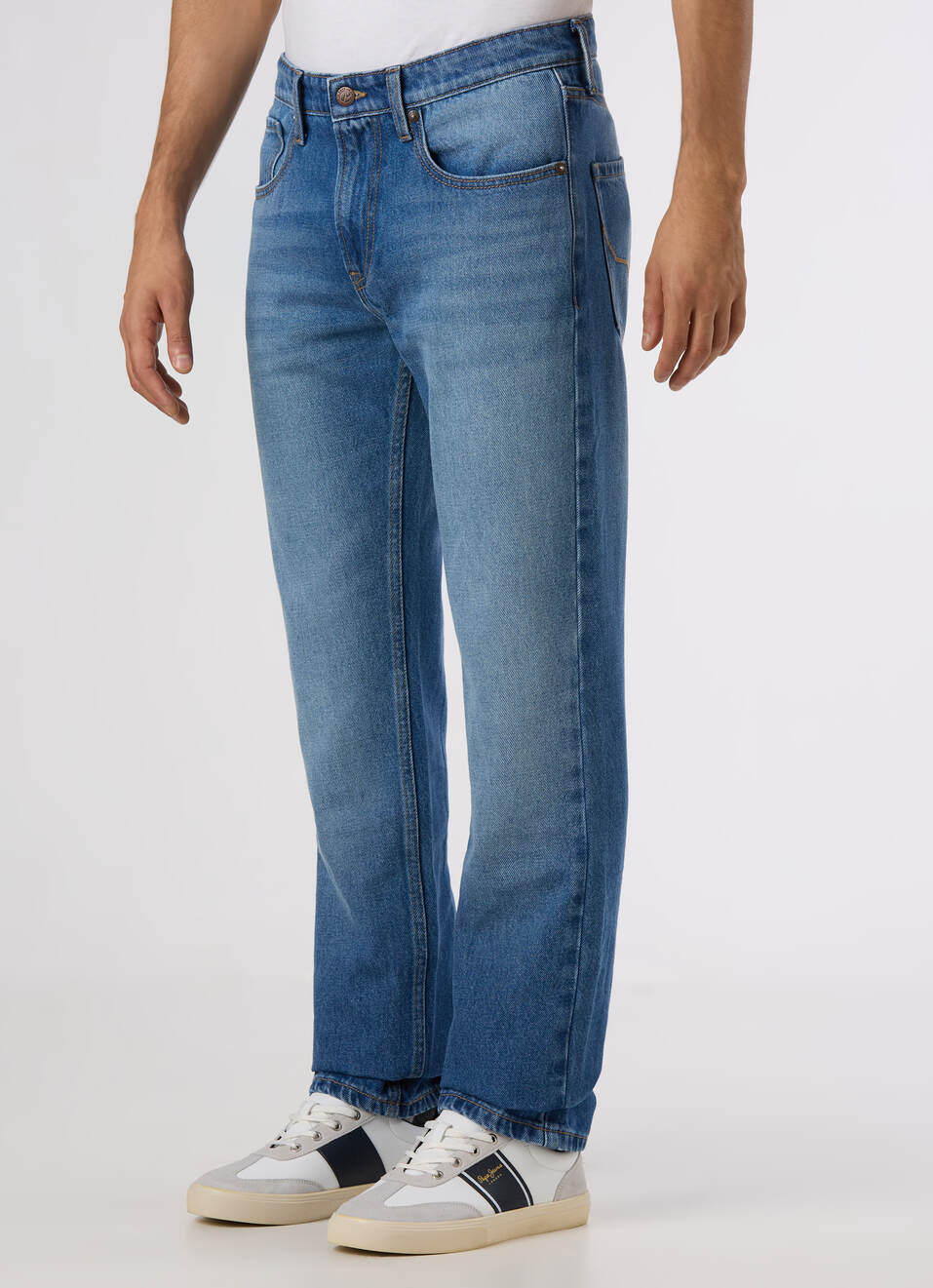 Men Light Blue Mid Rise Straight Fit Jeans, , large image number 3