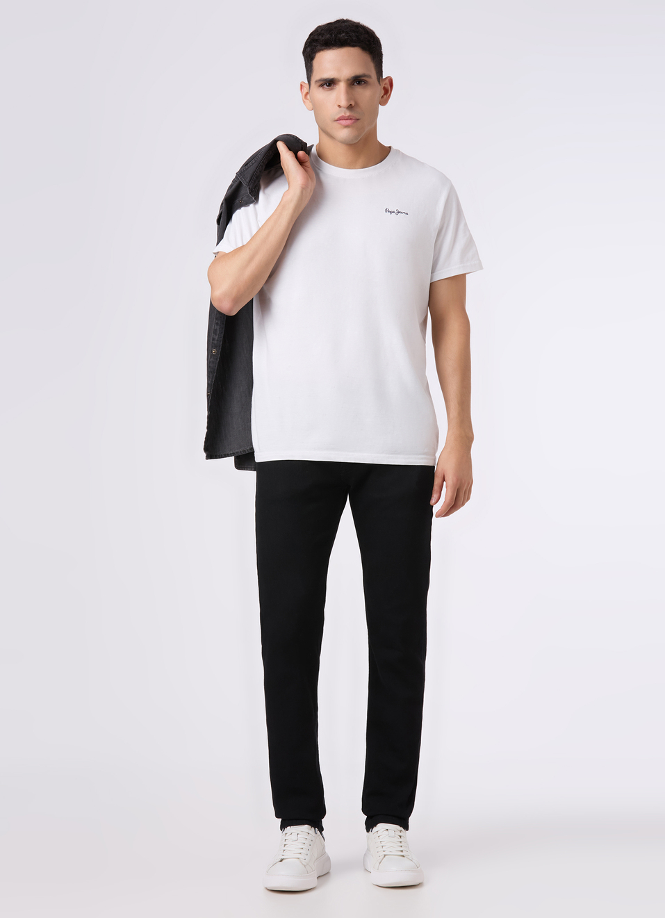 Men Black Mid Rise Slim Fit Stretchable Jeans, , large image number 0