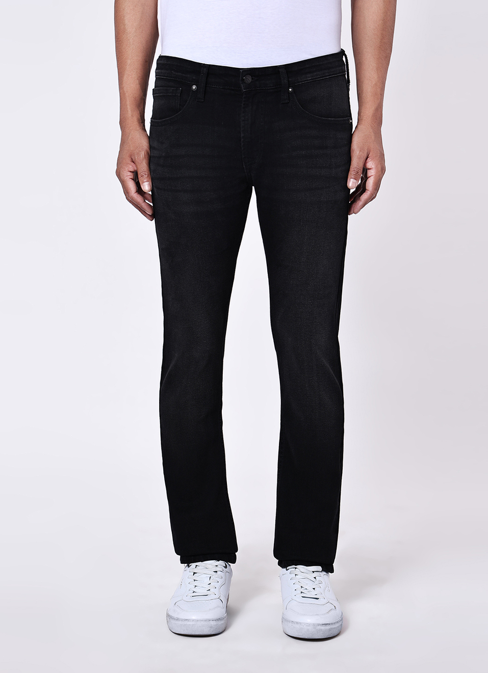 Men Black Mid Rise Slim Fit Stretchable Jeans, , large image number 2