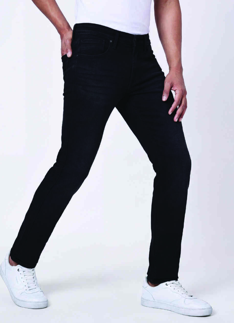 Men Black Mid Rise Slim Fit Stretchable Jeans, , large image number 0