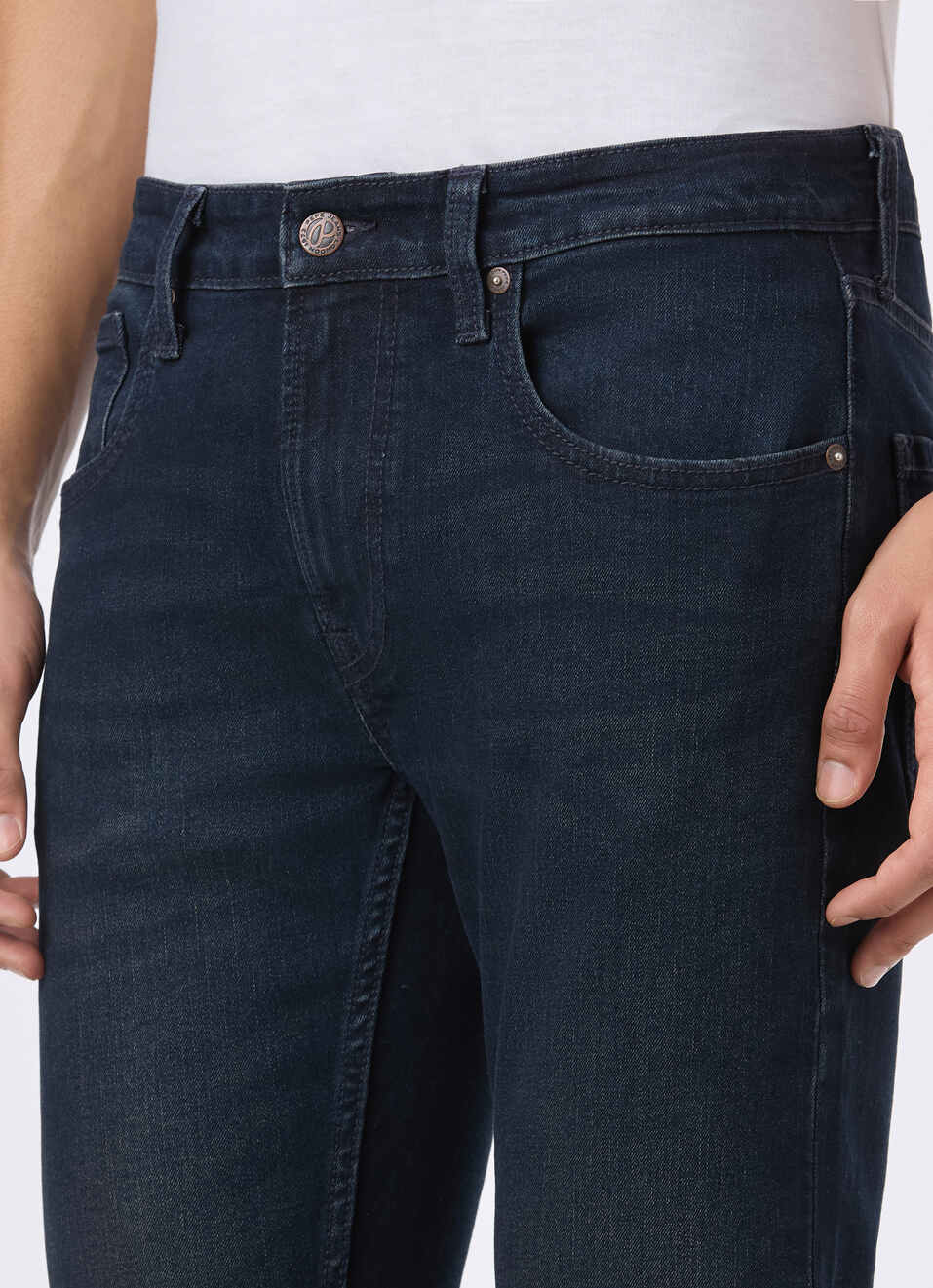 Men Dark Blue Mid Rise Slim Fit Stretchable Jeans, , large image number 4