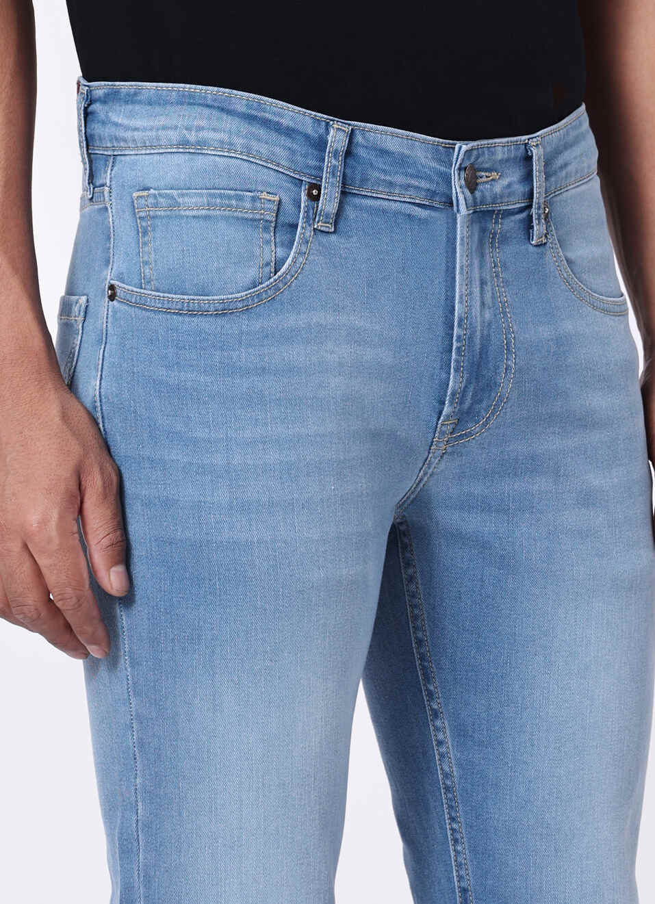 Men Light Blue Mid Rise Slim Fit Stretchable Jeans, , large image number 4