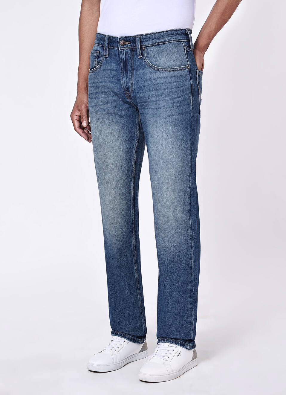 Men Blue Mid Rise Stretchable Straight Leg Jeans, , large image number 7