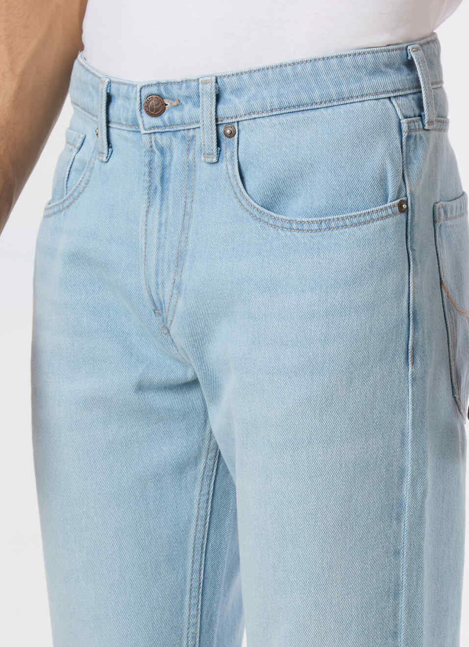 Men Light Blue Mid Rise Straight Fit Jeans, , large image number 4