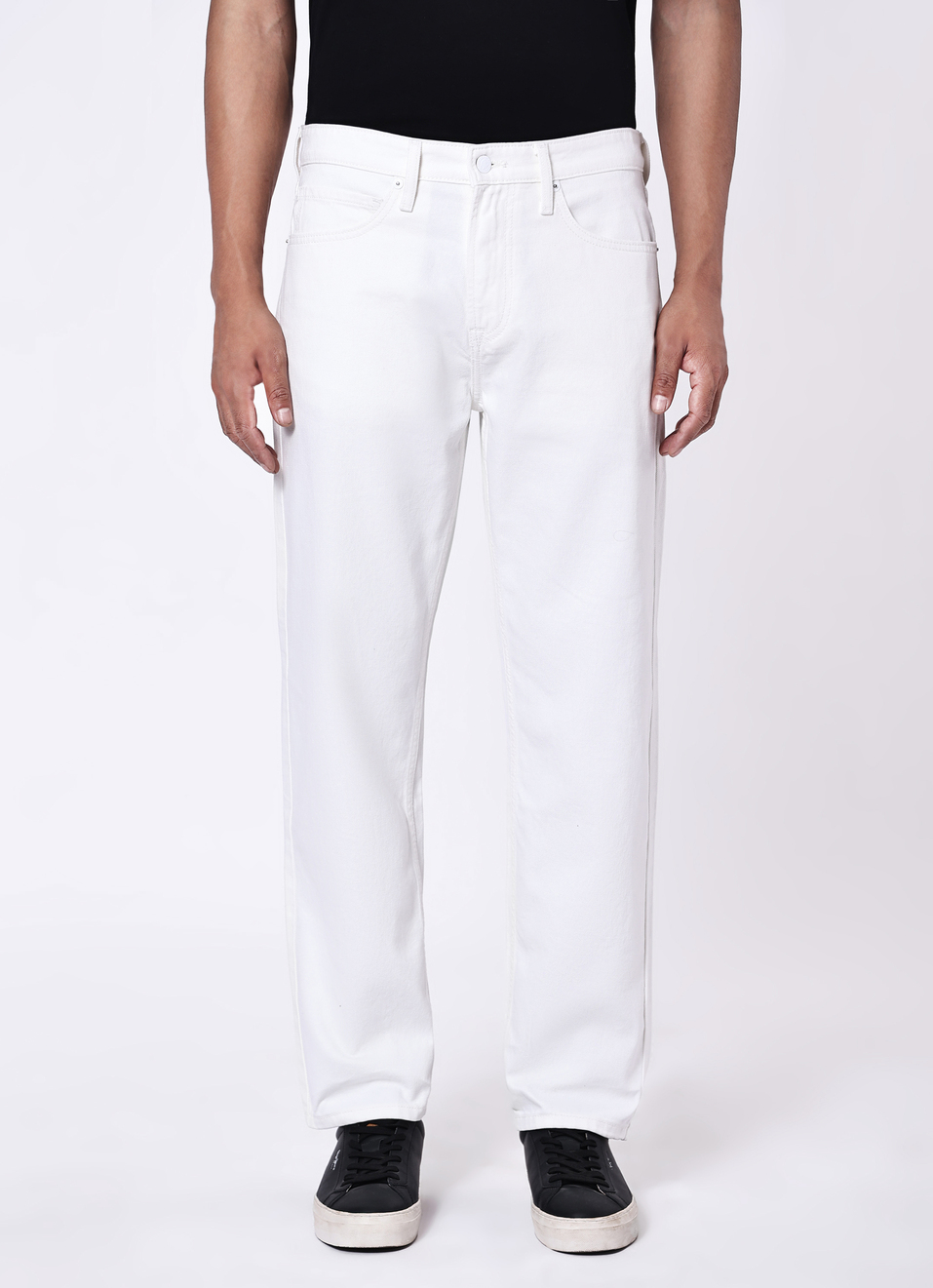 Men Ecru Baggy Fit Mid Rise Tapered Leg Jeans, , large image number 1