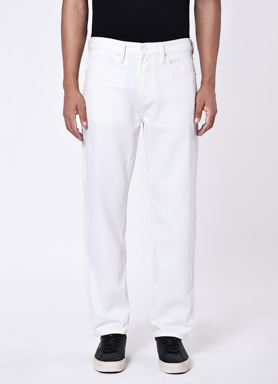 Men Ecru Baggy Fit Mid Rise Tapered Leg Jeans, , large image number 2